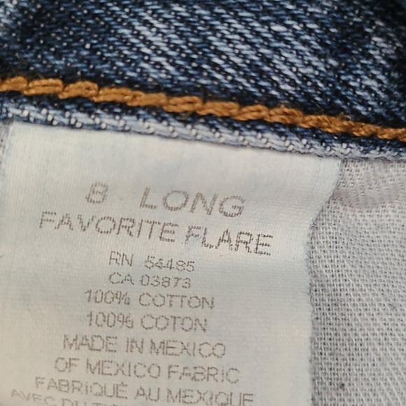 100% Cotton Flare Sz 8 Long American Eagle jeans Favorite Flare 9 inch rise - Picture 3 of 11